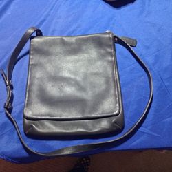 Vintage Coach Legacy Chelsea NO 9458 Black Leather Messenger Flap Crossbody Bag