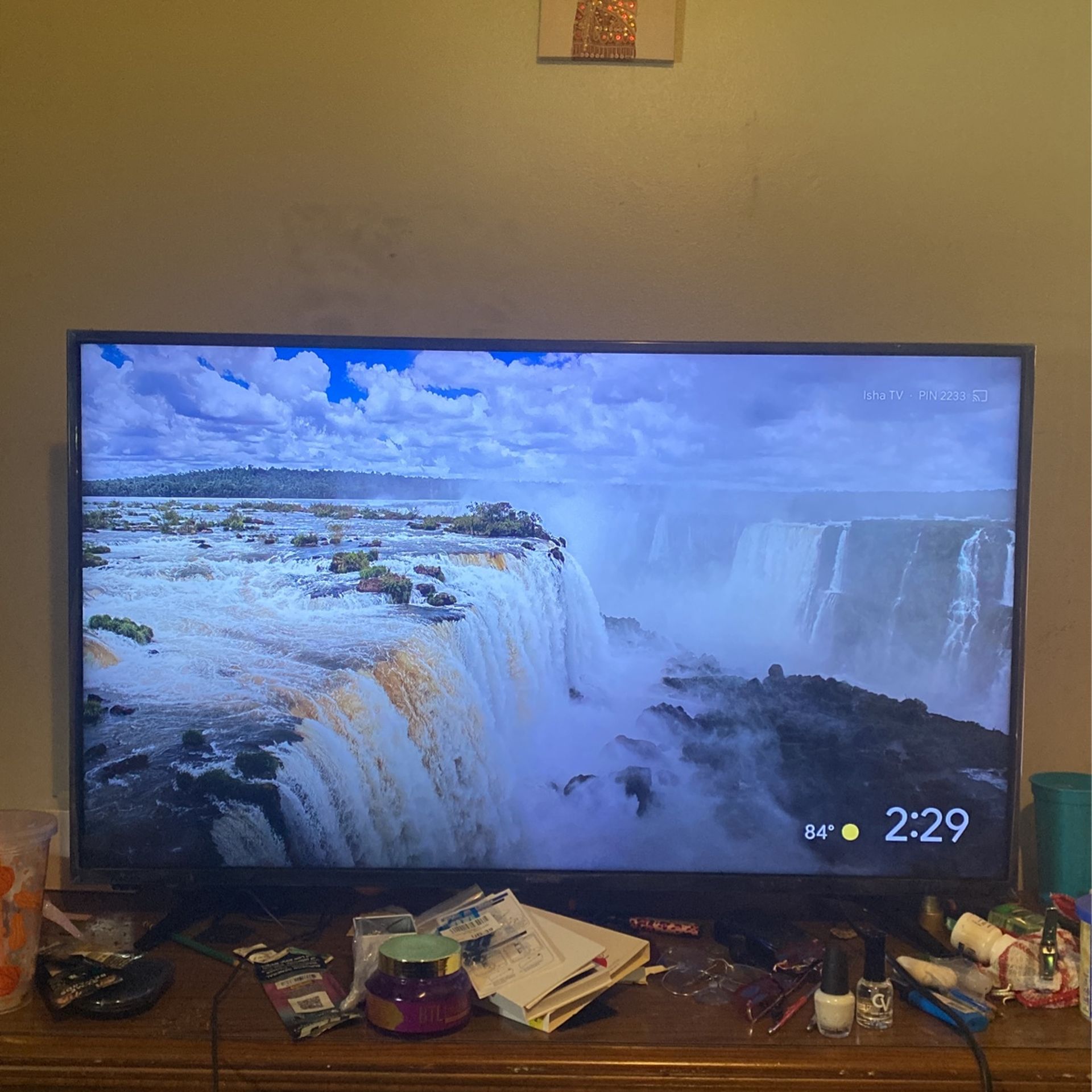 43”Hisense 4K UHD LED LCD tv