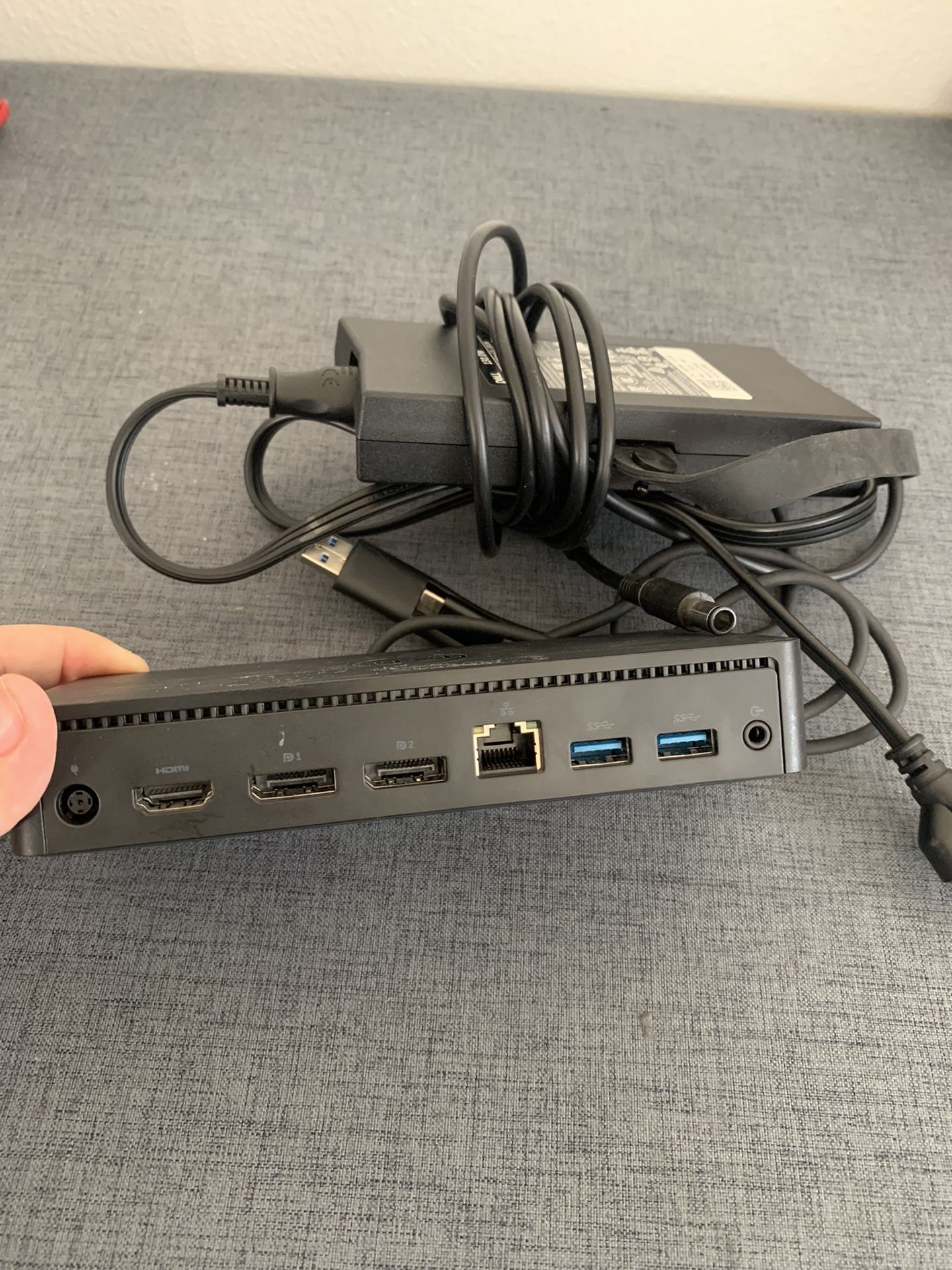 1 dell Docking Station