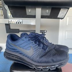 Nike AirMax 2017 Size 11