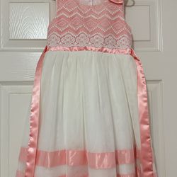 Girls White/Peach Dress Small Size 5