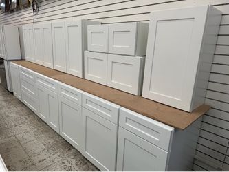Kitchen cabinets white 11pcs set
