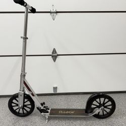 Razor A6 (adult Size