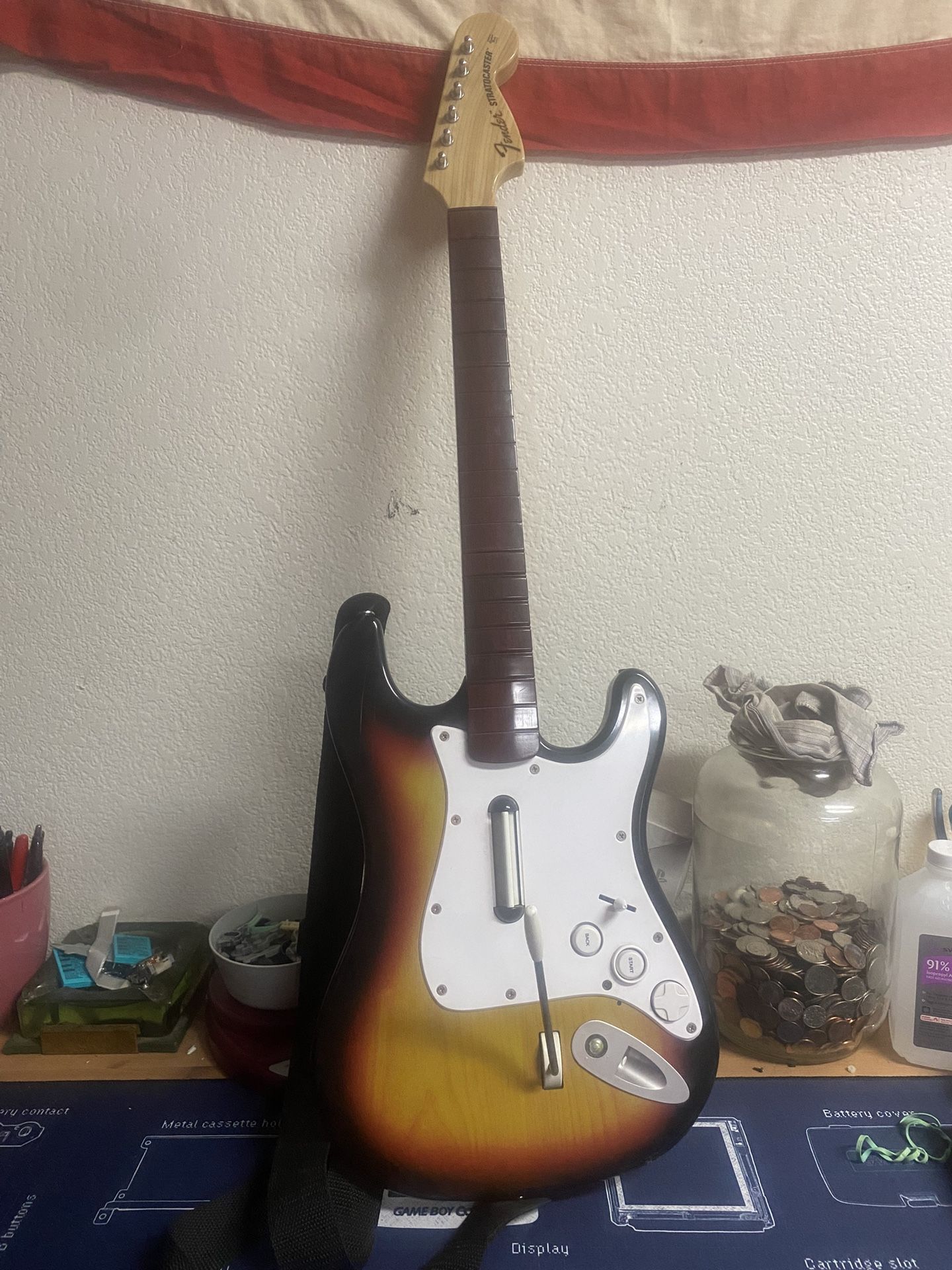 Rock Band Xbox 360 SUNBURST Fender Stratocaster Wireless Guitar W/Strap - Tested