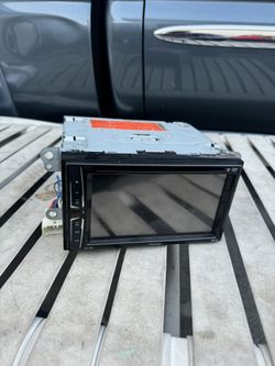 Pioneer Radio