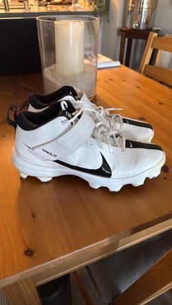 Nike Men’s cleats