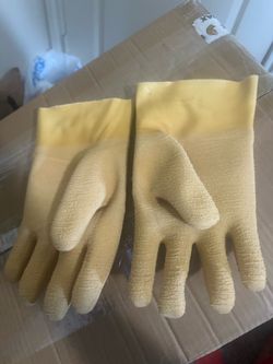 Gloves