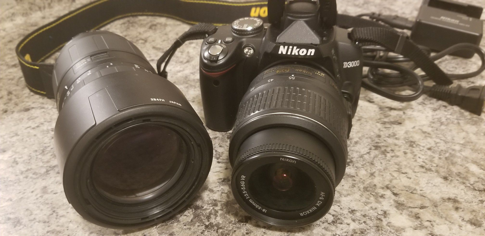 Nikon D3000 with 2 lenses