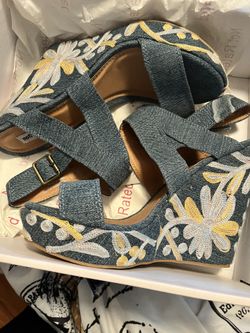 Women’s Shoes