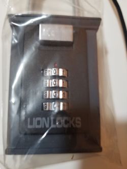 Realty Lock. New, Unopened. Hide A Key For your Kids 