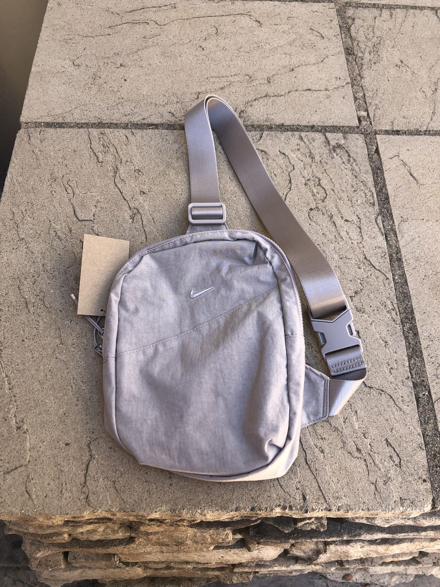 New Nike Aura Crossbody Bag Fanny Pack Hip Waist Belt College Grey 5L