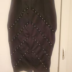 Used Women's Skirt Size Small
