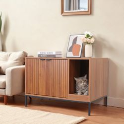 Brand new Wooden Cat Litter Box Enclosure Cabinet