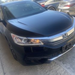 2017 Honda Acoord LX