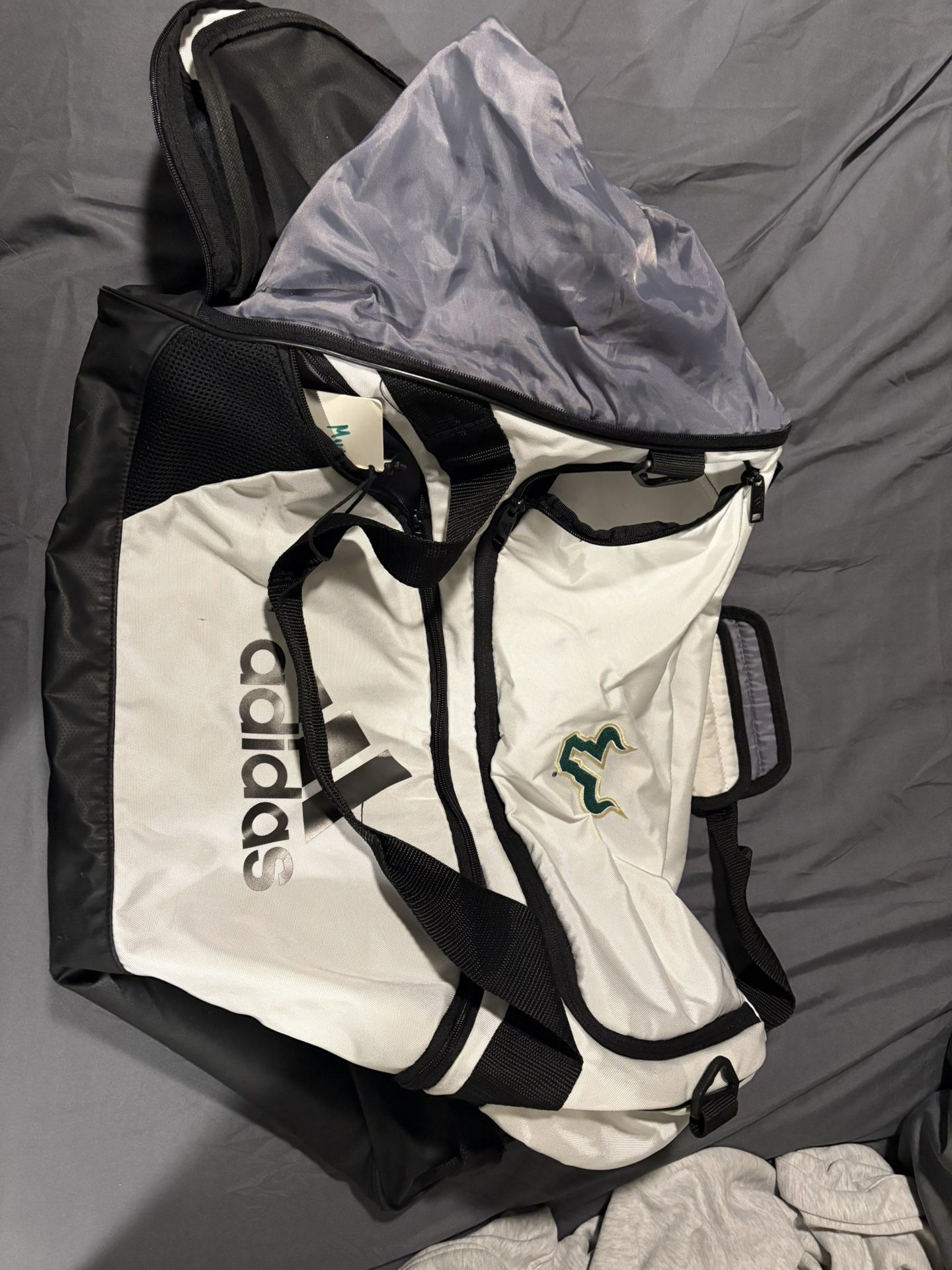 USF FOOTBALL Team Issued Duffle Bag