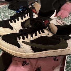  Air Jordan 1 Retro Low Size 10.5 