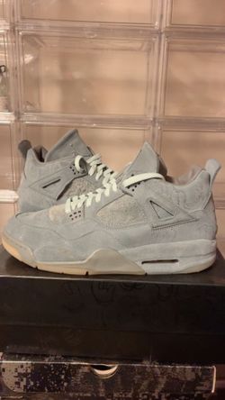 Jordan 4 Kaws sz 12