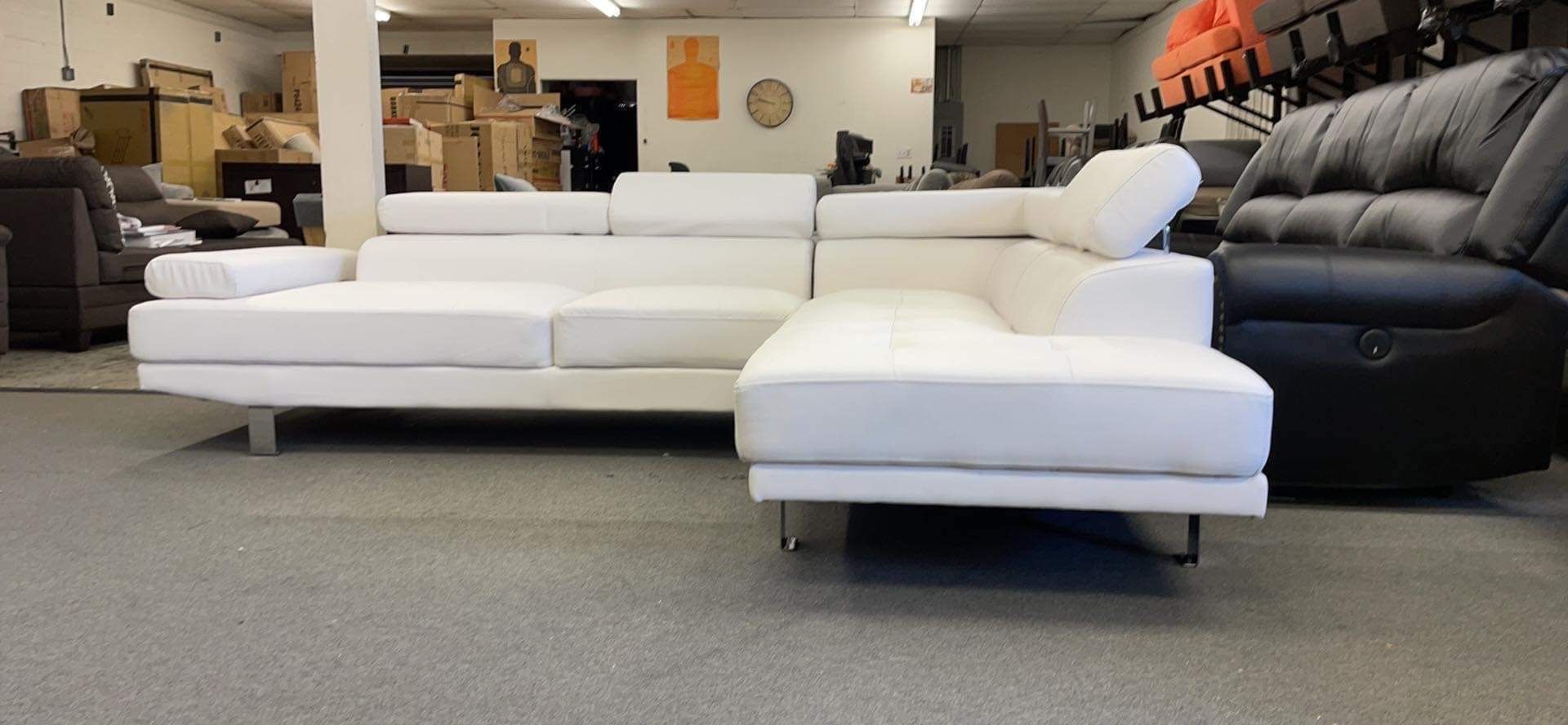 New Sectional Couch! Free Delivery 🚚! Financing Available!