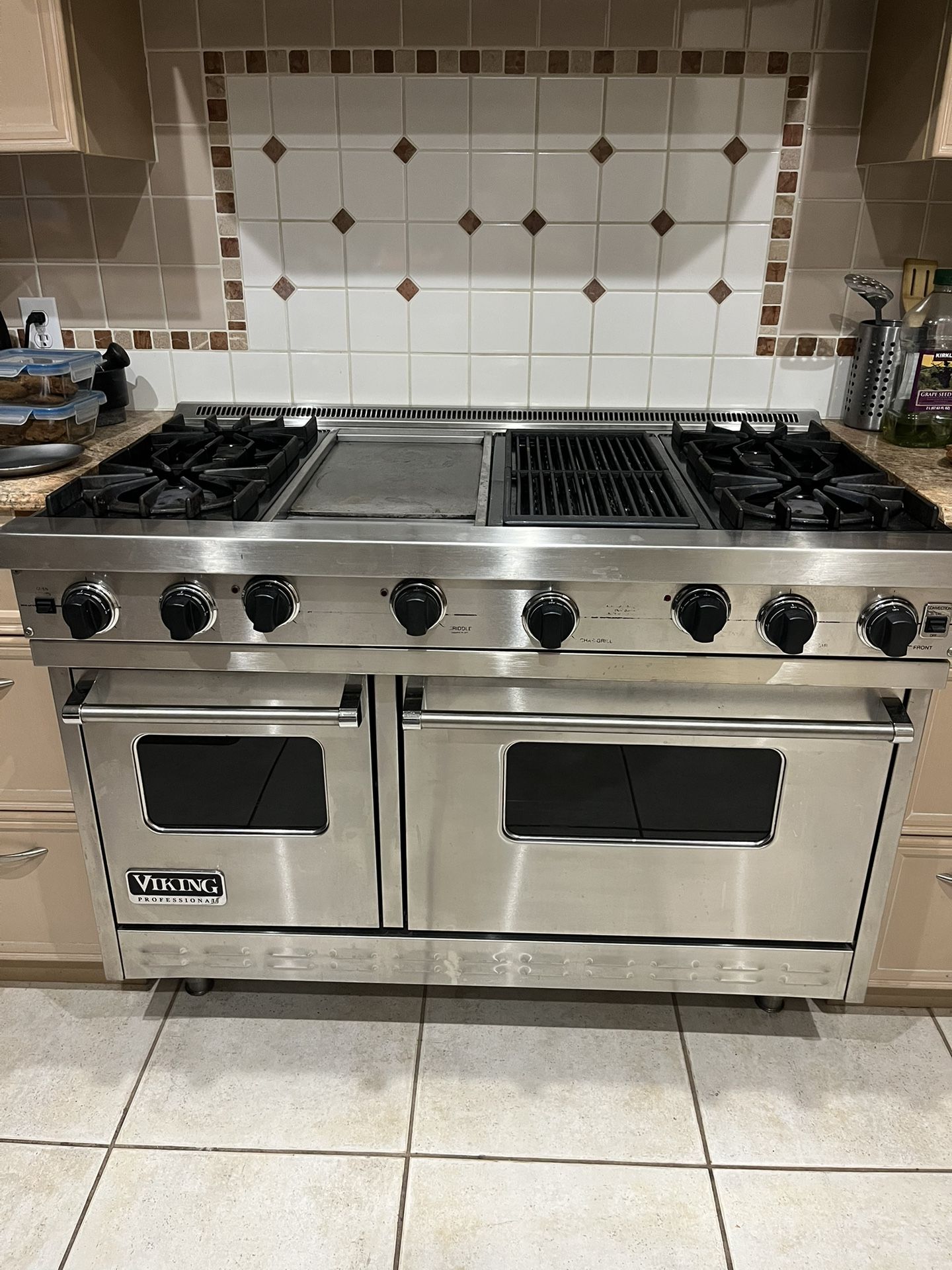Viking Professional Stove/oven With Griddle