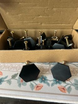 Cabinet knobs/handle