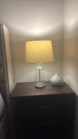 Set of 2 bedside table lamps