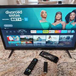 Smart 24-in Or 32 In TV New Condition With Remote $59 Firm