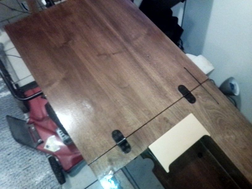 Vintage Sewing Machine Table With Hideaway Mount And Folding Leaf Very Sturdy for Sale in Las