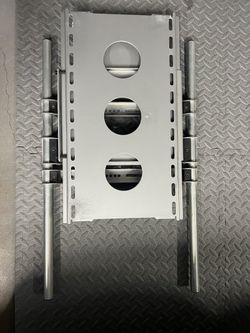 Articulating Flatscreen TV Wall Mount