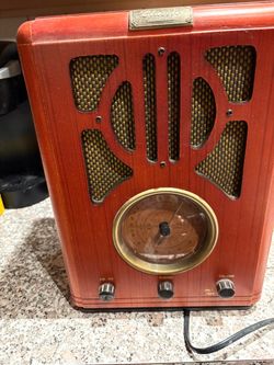 Vintage am/fm radio