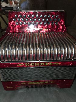 Acordeon HONNER CORONA II EXTREME