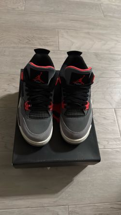 Jordan 4 Infrared size 5.5Y