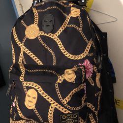 In Gold we trust ⚱️🥇BACKPACK NEW🔥🔥🔥🔥Follow the profile