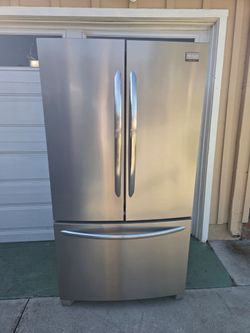 Frigidaire Refrigerator