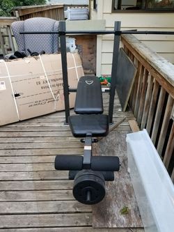 Bench press with weight