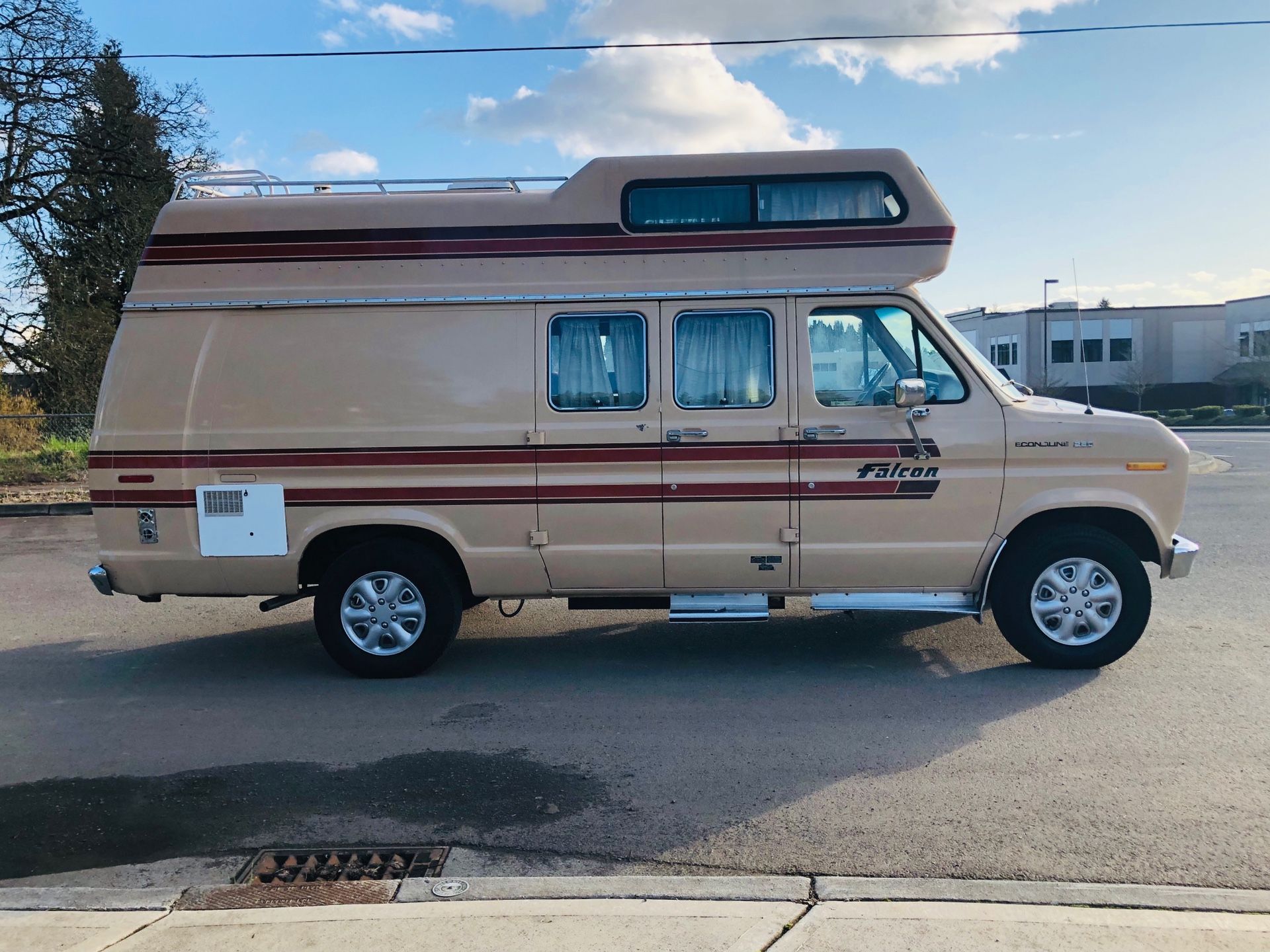 1986 Ford Econoline falcon Rv Van for Sale in Vancouver, WA - OfferUp