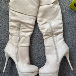 High Heel Boots 