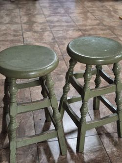 Restaurant bar stools