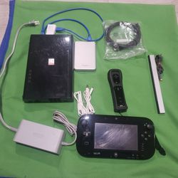 Wii U  Console, Tablet With 11 Best Games And Remote 
