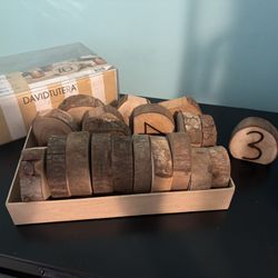 Wooden Log Table Numbers 1-20 N Wooden Log Ornament 9 Pcs 