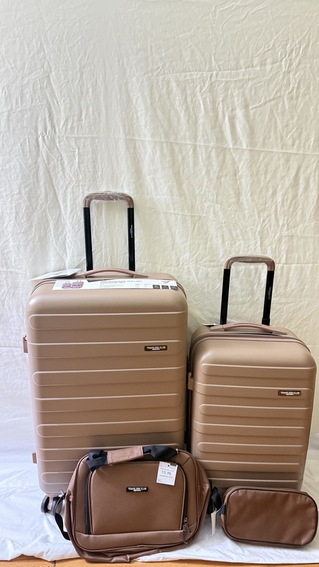 Travelers Club 4 Piece Set Gold