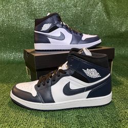 Air Jordan 1 Mid ‘Armory Navy’