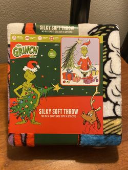 The Grinch Throw 