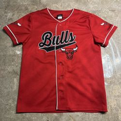 Chicago Bulls NBA Basketball Jersey Unisex Kids Size 14/16 Button up Baseball Style Jersey Like new condition 