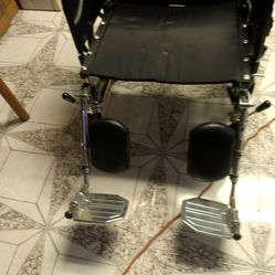 Bariatric chair