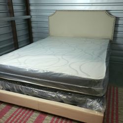 NEW QUEEN-SIZE MATTRESS AND BOX SPRING