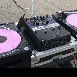 Pioneer Plx1000 X2, Pioneer S9Mixer, Case.Trades Welcome 