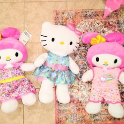 Hello Kitty Build A Bear New With Tags And Sanrio Clothes $15 Each Or $35 Takes All Of Them. 