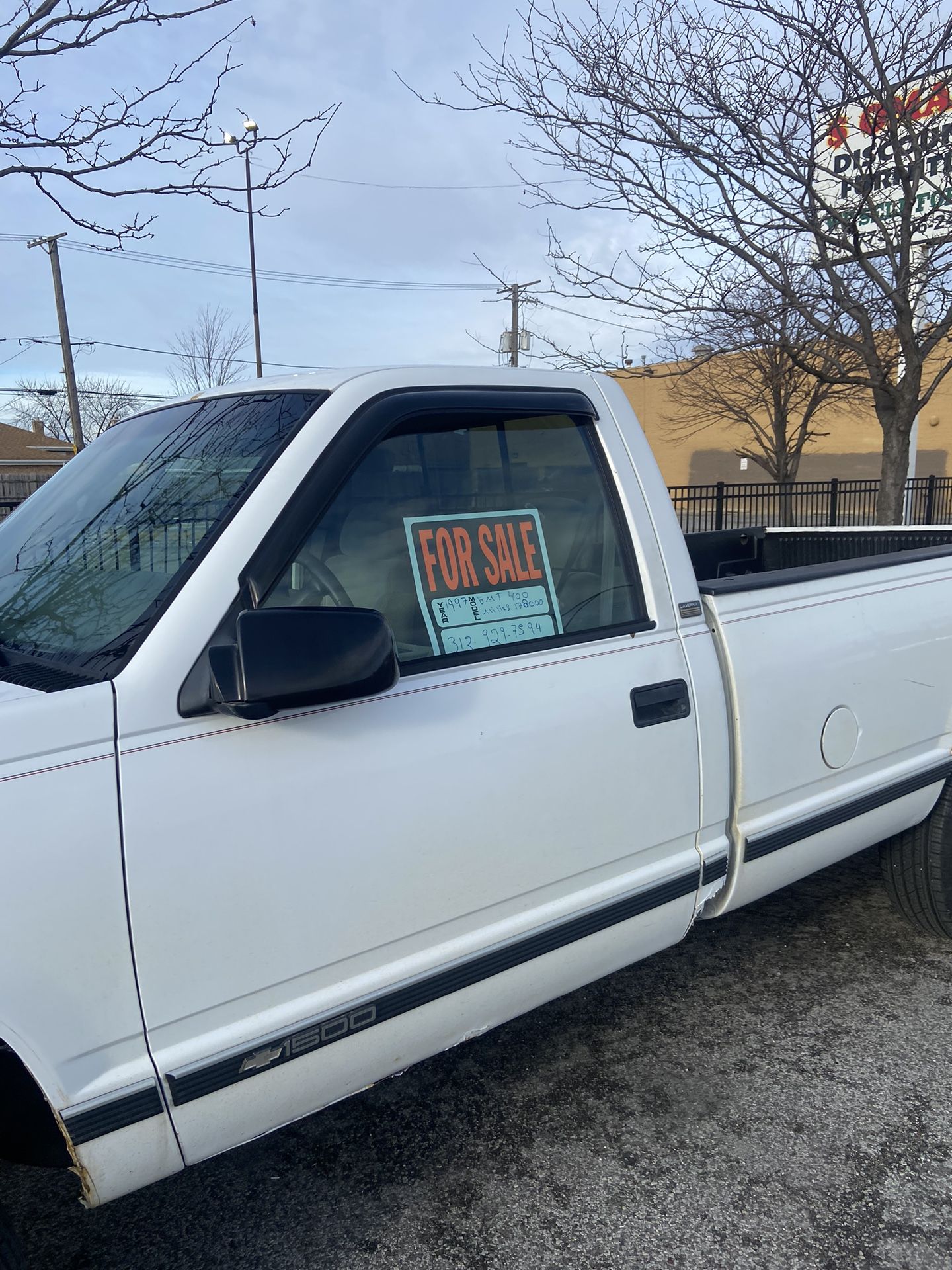 Chevi Silverado 1500 4x4 for Sale in Chicago, IL OfferUp