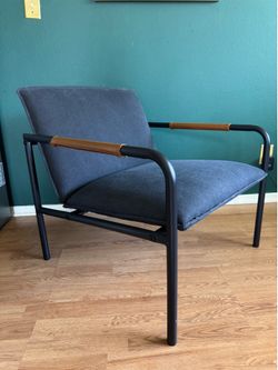 Accent Chair (black)