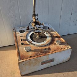 Distributor test bench tool for ignition time